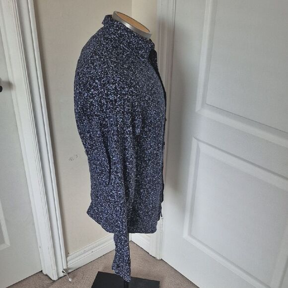 Guess Men's Navy and Black Patterned Shirt - Picture 6 of 16